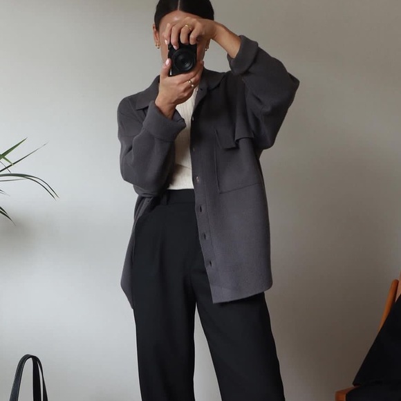 Zara Tops - Zara grey knit oversized overshirt